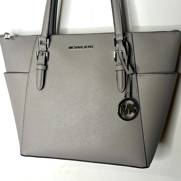 Michael Kors Charlotte Large Top Zip Leather Tote Pearl Grey Saffiano Leather - Picture 1 of 11